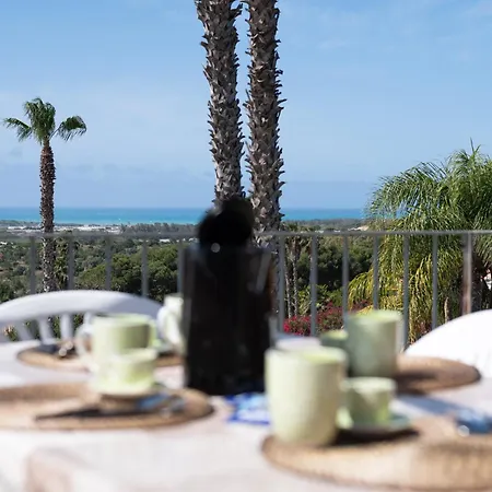 Prázdninový areál Golden Hour In Athena *