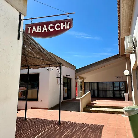 Golden Hour In Athena Prázdninový areál